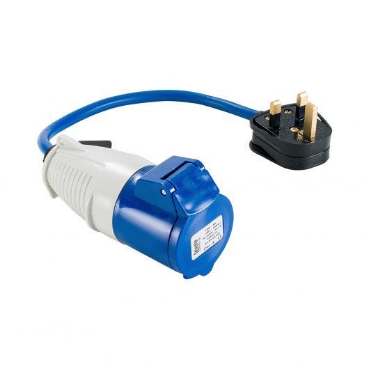 Blue and black Defender fly lead with 13A spring hinged socket, 16A plug and 25cm of cable, on a white background